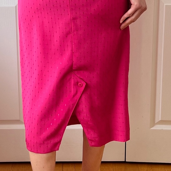 Simon Chang Hot Pink Highwaisted Pencil Skirt - Picture 4 of 6